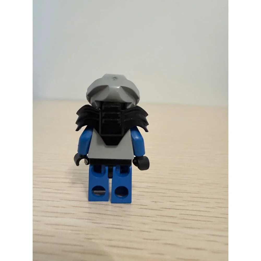 LEGO Galaxy Squad Space Commander X Blue Officer UFO Zoltaxian Minifigure 2013‎